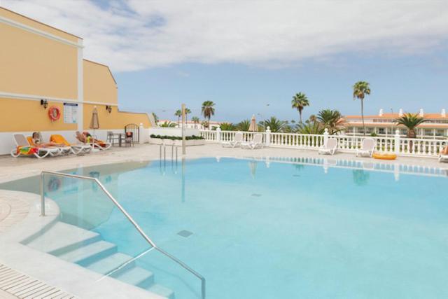 Apartamento Sara En El Veril Del Duque - Sara Vacation أذيخي المظهر الخارجي الصورة